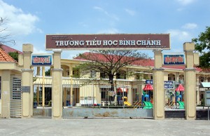 Trường tiểu học Bình Chánh, nơi xảy ra vụ việc. Ảnh: Hoàng Nam.