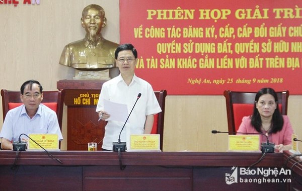 Giải trình tiến độ cấp 'bìa đất' với Thường trực HĐND tỉnh