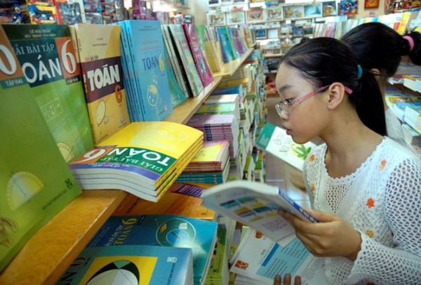 Truy lợi ích nhóm gây độc quyền sách giáo khoa