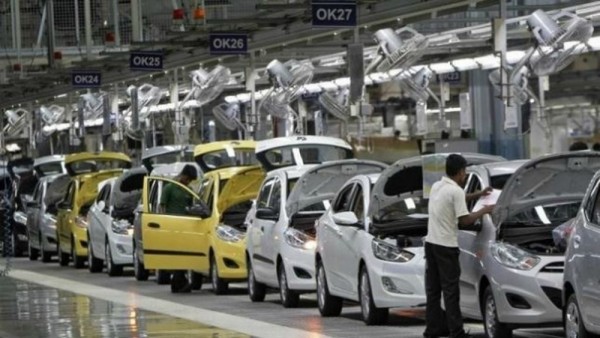 Vì sao thuế nhập khẩu về 0%, giá ô tô vẫn không giảm?