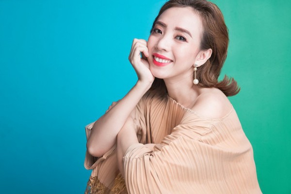 Quá khứ cơ cực, vất vả kiếm sống qua ngày của sao Việt