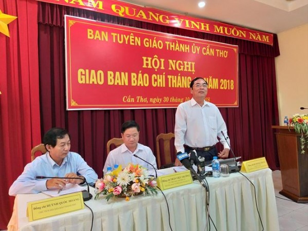 Thông tin mới vụ đổi 100 USD bị phạt 90 triệu đồng