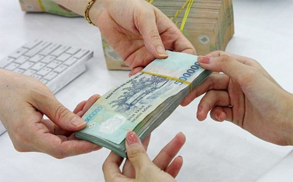 Từ 1/7/2019, lương công chức tăng lên 1,49 triệu đồng/tháng