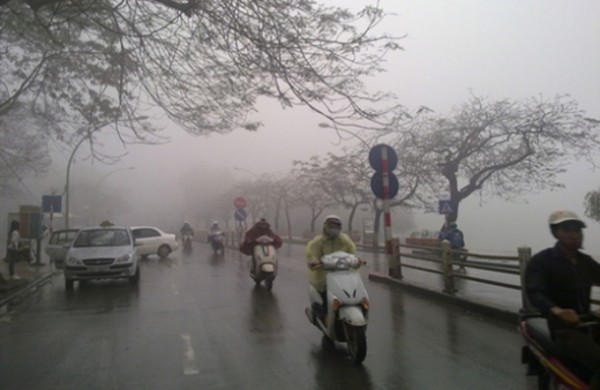 Miền trung sáng sớm có sương mù