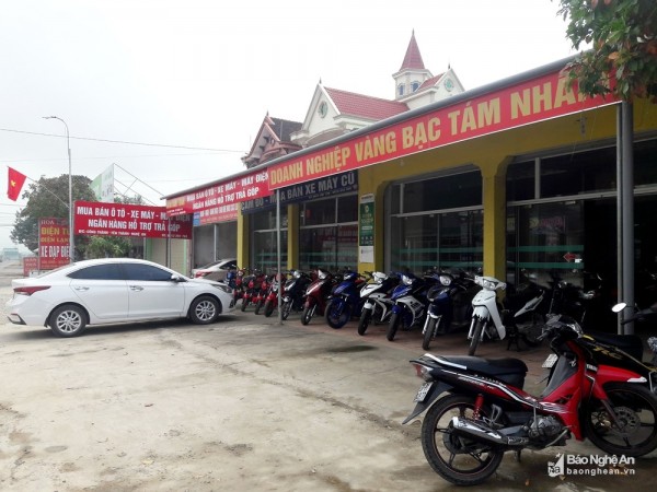 Nghệ An: Hàng chục người mất gần 50 tỷ đồng vì tin người phụ nữ...