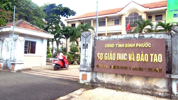 Hé lộ đường dây “chạy” cử tuyển đại học