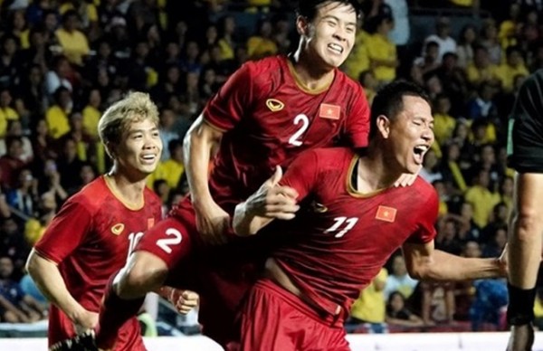 Báo Hàn: Tuyển Việt Nam lại khiến Thái Lan câm nín