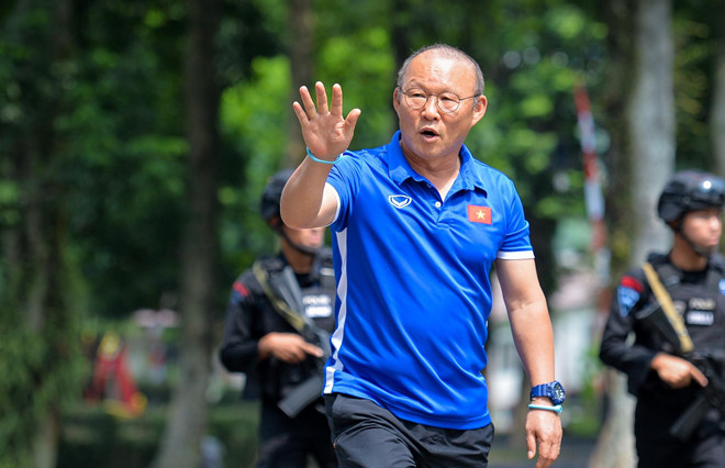HLV Park Hang-seo: 'Tôi chưa từng làm gì để đòi hỏi lương cao'