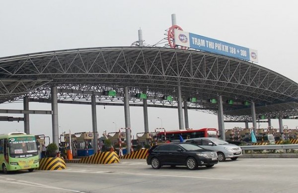 Với lý do nhà đầu tư chưa sao lưu số liệu thu phí, Tổng Cục Đường bộ yêu cầu nhà đầu tư BOT Pháp Vân – Cầu Giẽ dừng thu phí từ 10/6. Ảnh: T.Đảng