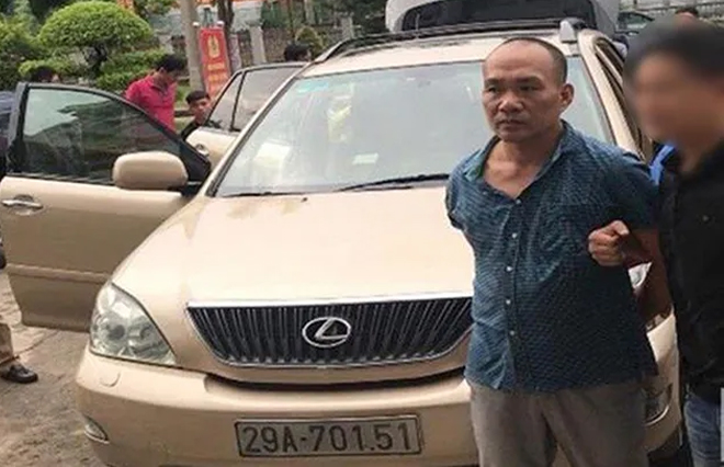 Khởi tố Tổng giám đốc đi xe Lexus nghi trộm cắp tài sản