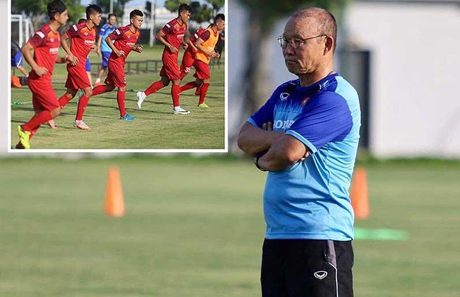 Thầy Park mệt mỏi lo vàng SEA Games hơn World Cup