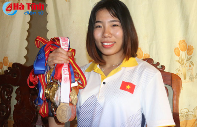 Cô gái vàng Hà Tĩnh bật mí đường lên đỉnh SEA Games 29