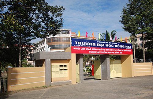 Trường ĐH Đồng Nai trần tình vụ nâng điểm đánh trượt thí sinh!