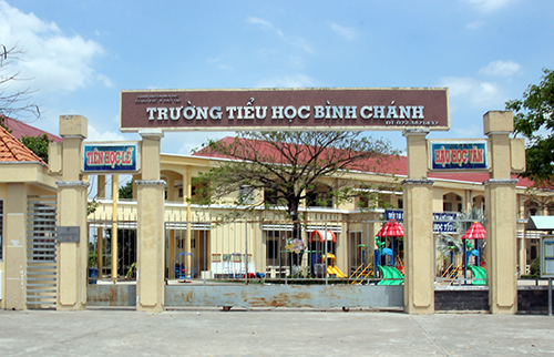 Trường tiểu học Bình Chánh, nơi xảy ra vụ việc. Ảnh: Hoàng Nam.