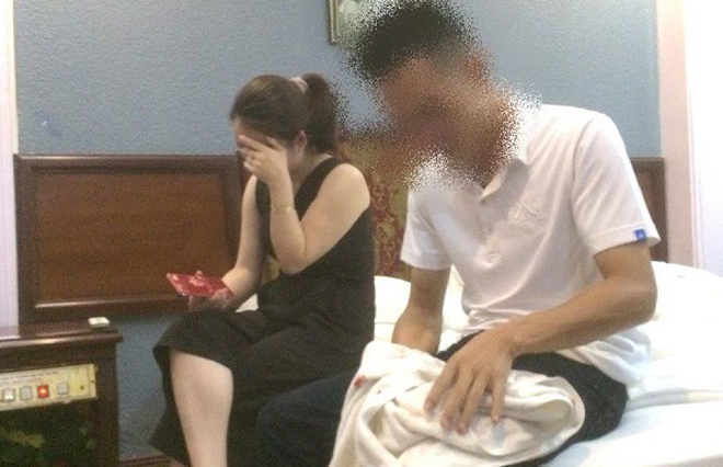 Tạm đình chỉ cán bộ CSGT vào nhà nghỉ với cô giáo mầm non