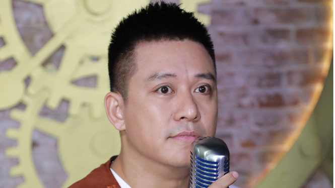 Ca sĩ Tuấn Hưng