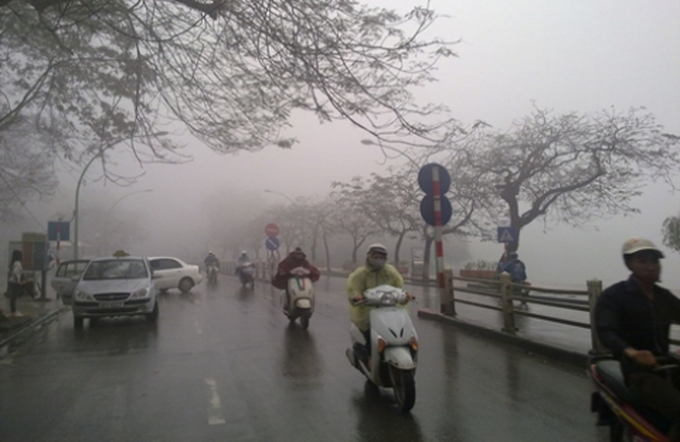 Miền trung sáng sớm có sương mù